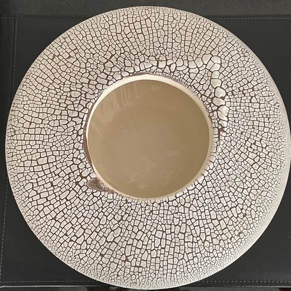 🔺SOLD🔺 🌟VINTAGE🌟 Cracked Round Saucer Vase - Picture 4 of 5